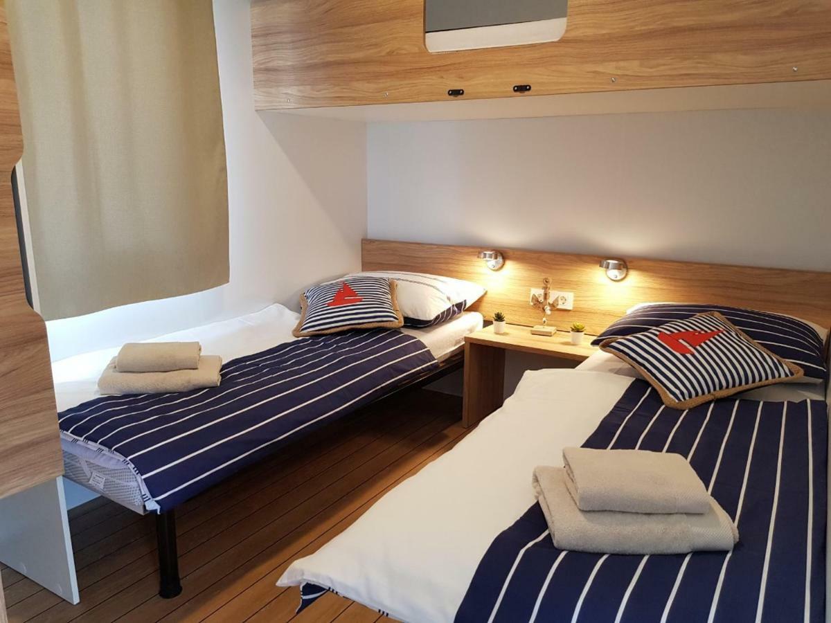 Mobile Home Biograd Na Moru Gapi House 외부 사진